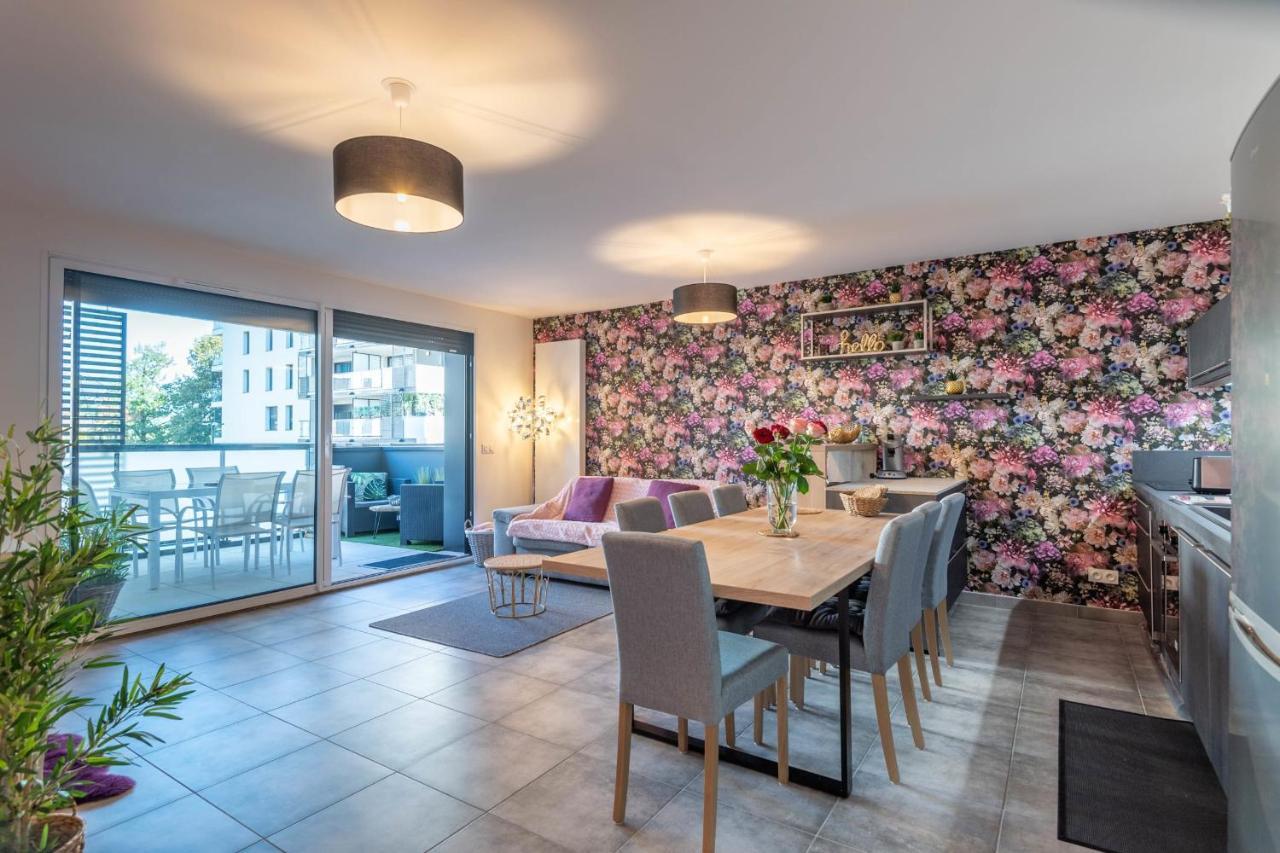 Vire Moulin Furnished Flat Apartment Annecy Bagian luar foto