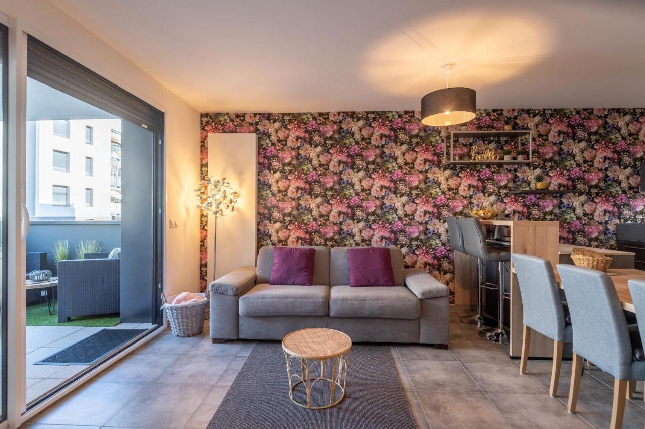 Vire Moulin Furnished Flat Apartment Annecy Bagian luar foto