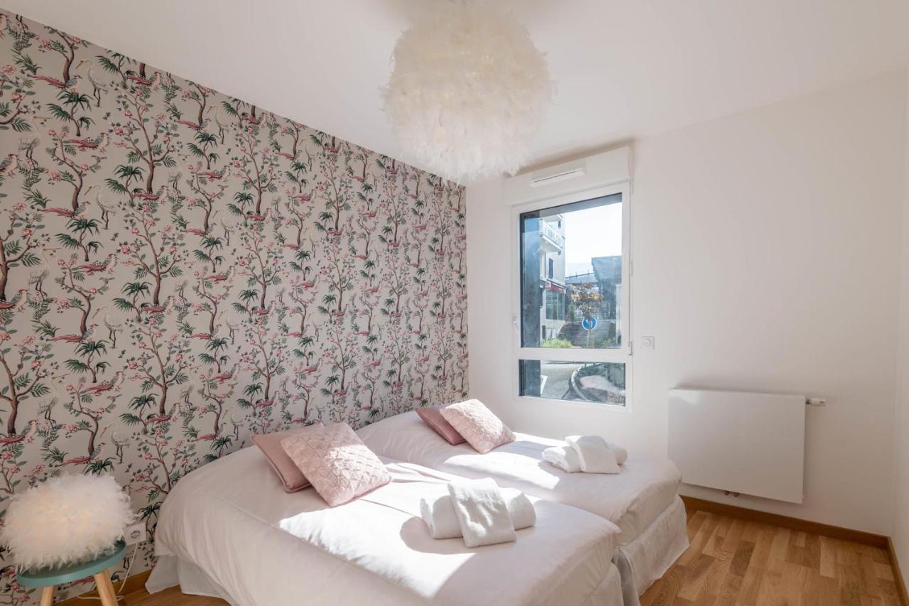 Vire Moulin Furnished Flat Apartment Annecy Bagian luar foto