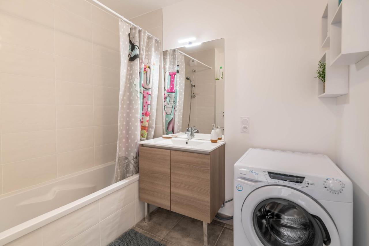 Vire Moulin Furnished Flat Apartment Annecy Bagian luar foto